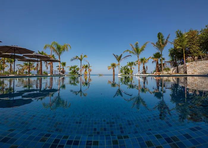 El Primero Hotel