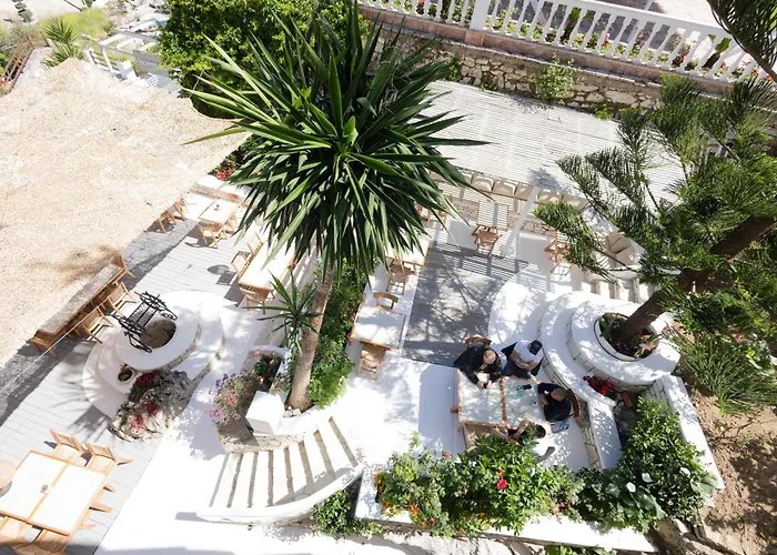 Harmony Hotel